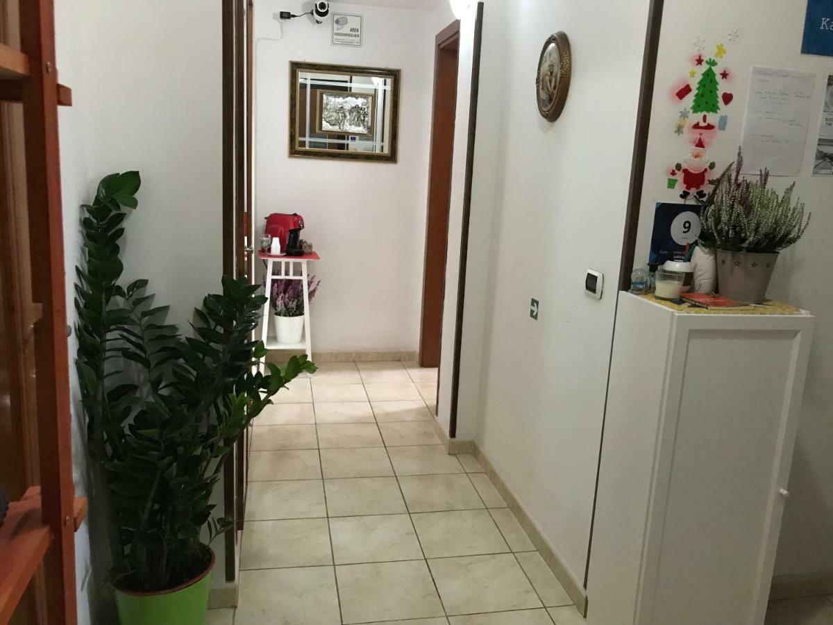 Kambal Inn Рим Екстериор снимка