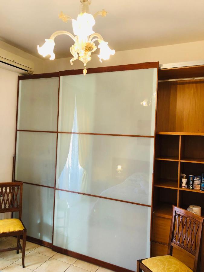 Kambal Inn Рим Екстериор снимка